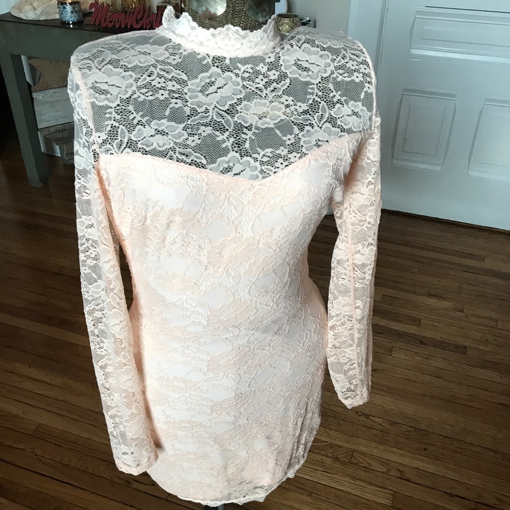 Brand new Bebe light pink lace dress